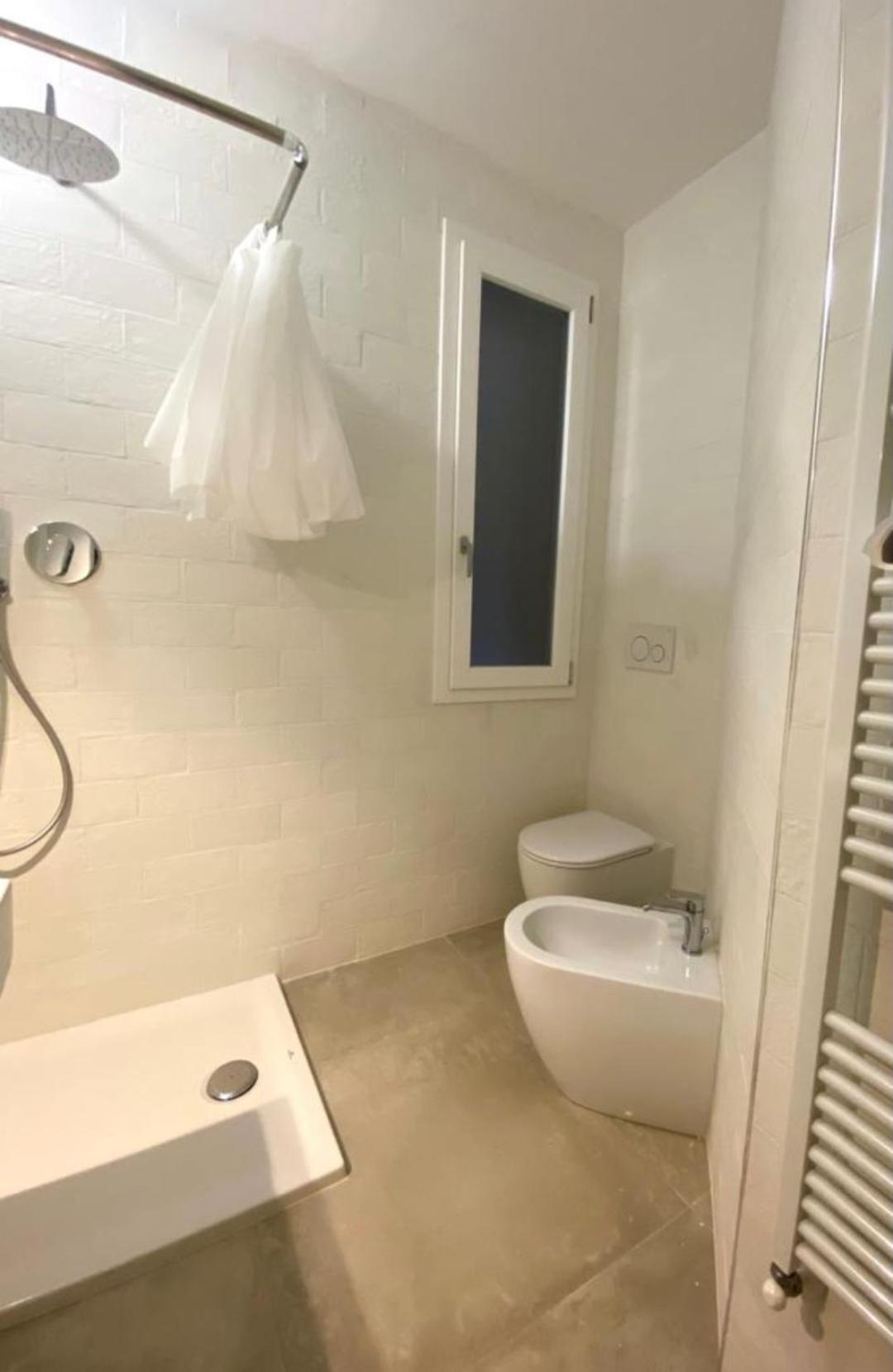 Farolfi Apartments Galliera Bologna Szoba fotó