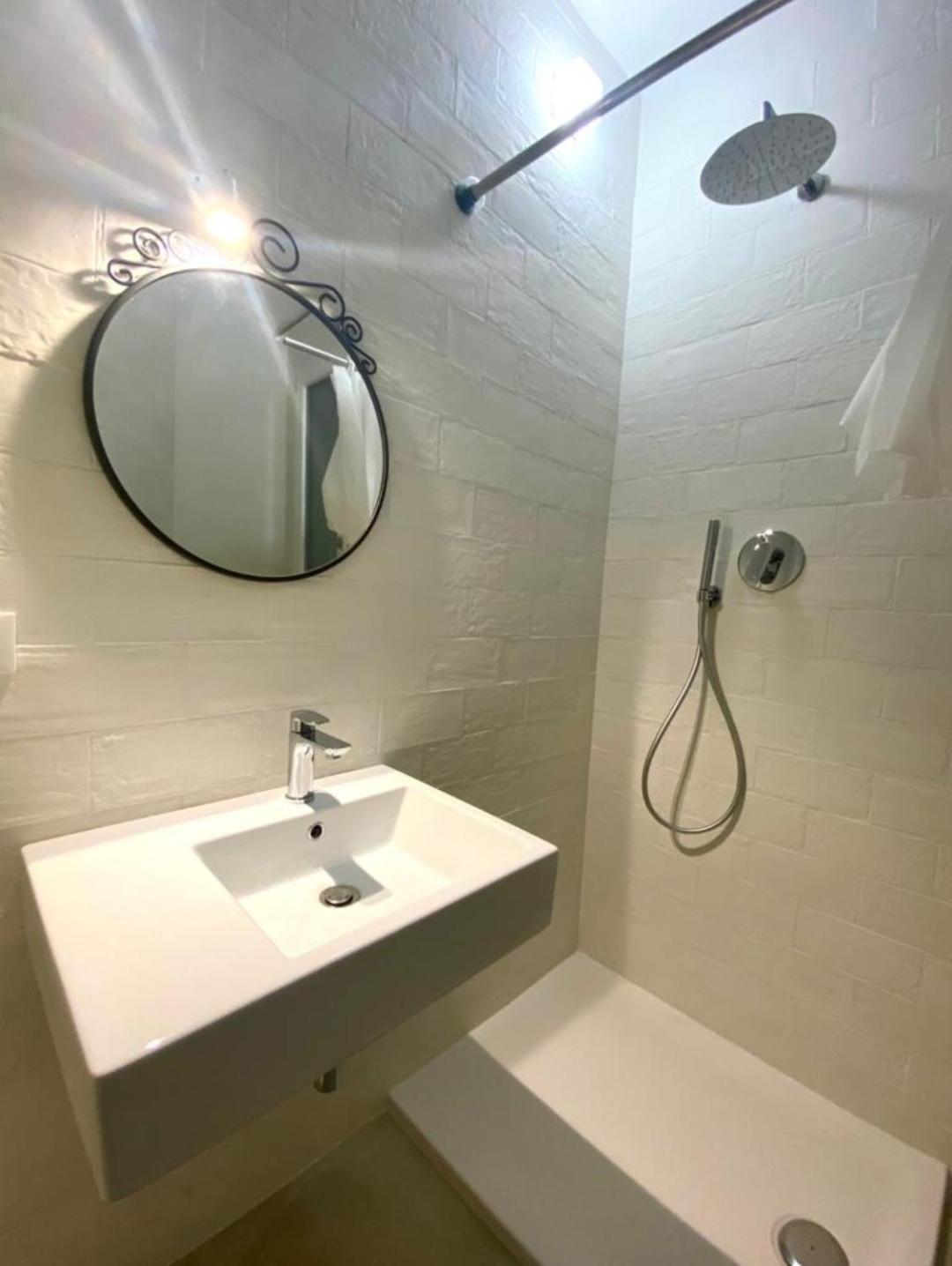 Farolfi Apartments Galliera Bologna Szoba fotó